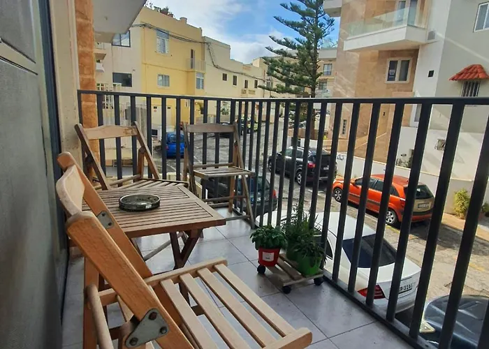 Jopa Sorority אכסניה *