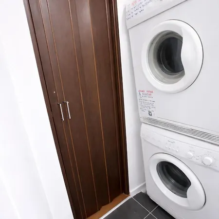 Albergue Jopa Sorority Girls Only Flat *